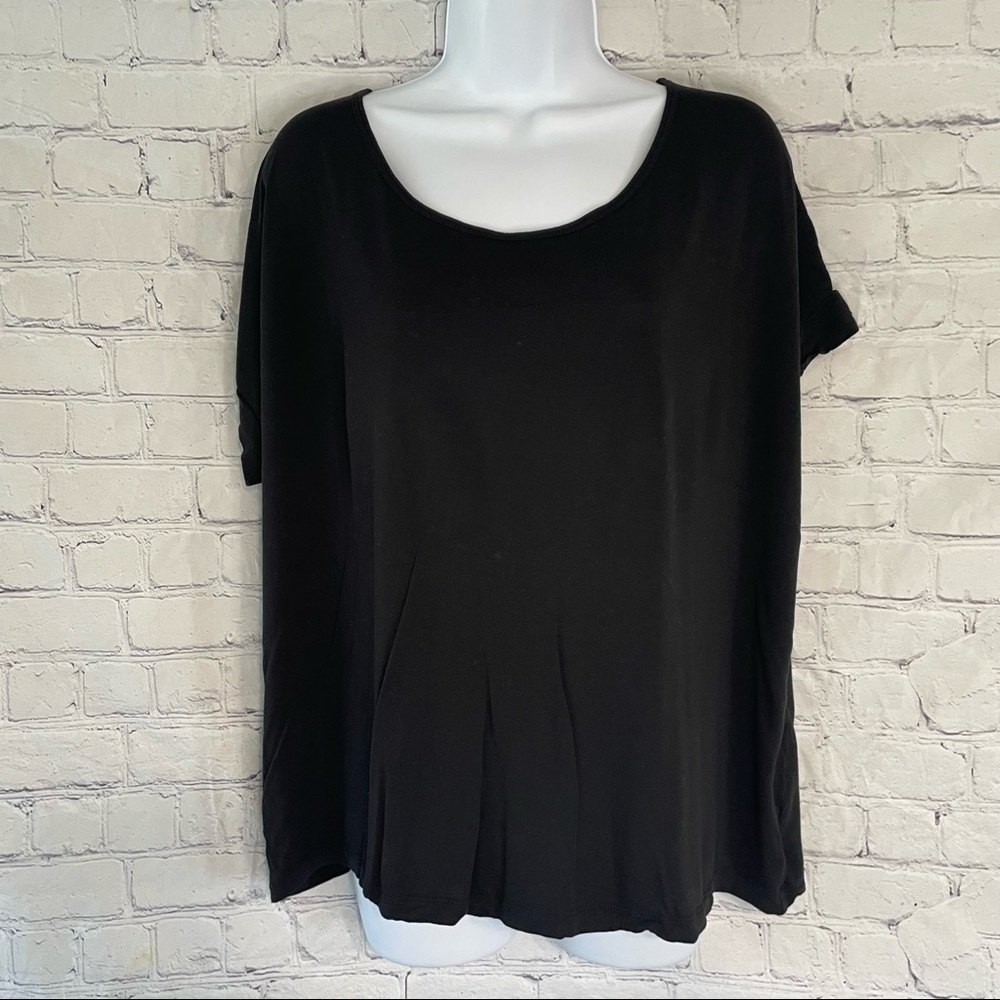 Old Navy Black T-Shirt Large